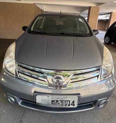 NISSAN LIVINA 1.8 S 16V FLEX 4P AUTOMÁTICO